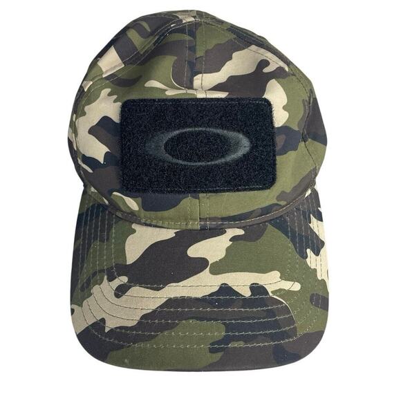 Oakley Men’s Camo Performance Fit Small/Medium Fitted Hat - Picture 1 of 7